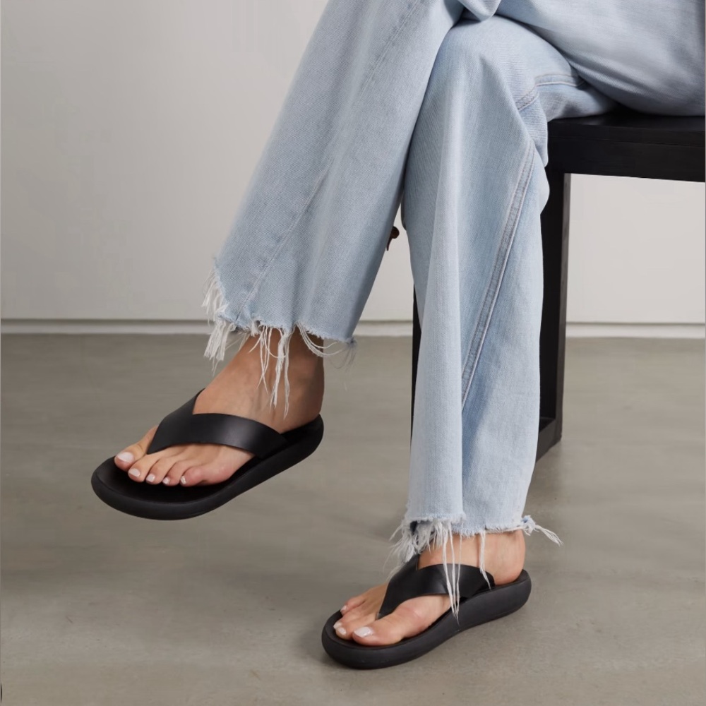 Ancient Greek Charys leather flip flops